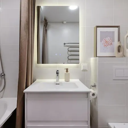 Lejlighed Cozy 1bd With Bathtub Close To Old Town