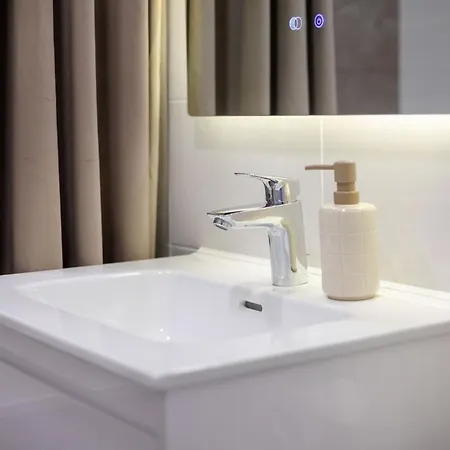 Cozy 1bd With Bathtub Close To Old Town Vilnius
